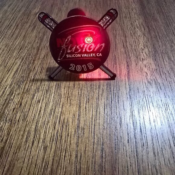 Nova Fusion Silicon Valley CA 2015 Trading Pin -Sports Collectible Light Up - Picture 3 of 4